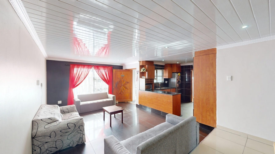 3 Bedroom Property for Sale in Bishop Lavis Western Cape